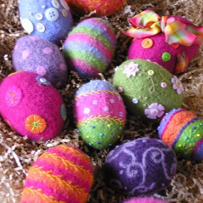 Felted Woolly Eggs Pattern