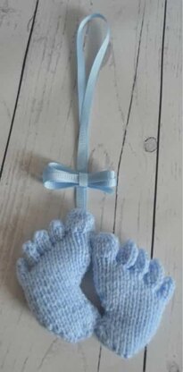 Knitted Feet Charm