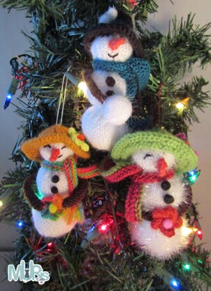 Stylish Snowmen Ornament