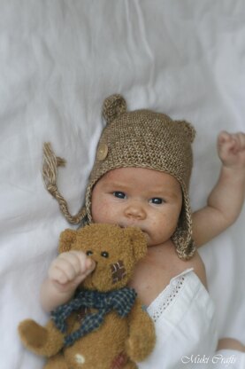 Ferdinand bear hat