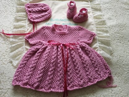 77. Cabled Dress Set