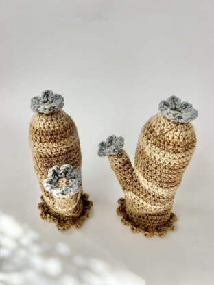 Flower point Mittens