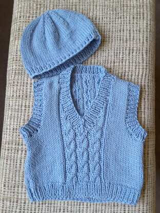 Newborn tank top and hat