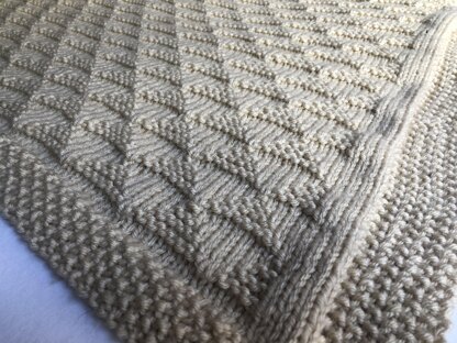 Pyramid stitch baby blanket