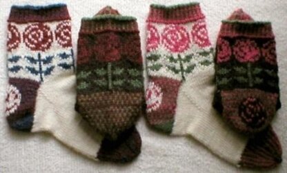 Art Nouveau Rose Socks