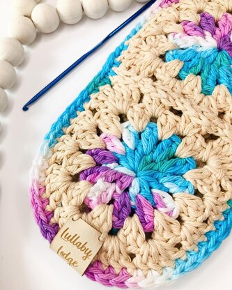 Granny Chic Shades Case