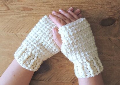 Super Squishy Wristwarmers