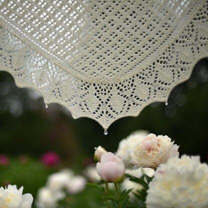 Teardrop Bridal Shawl