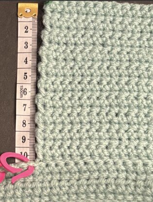 Daisy Granny Square Teacosy