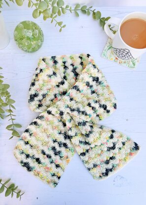 Janus Keyhole Scarf