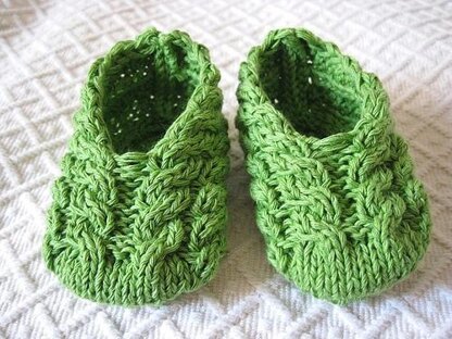 Cable Baby Slippers.