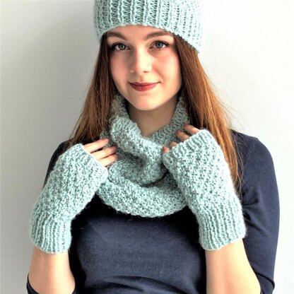 Glacier Blue Fingerless Gloves