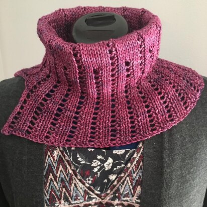 Split Ribs Cowl