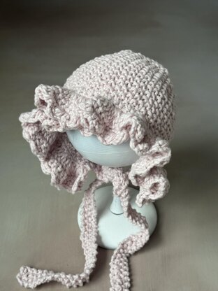 Ruffled Bonnet