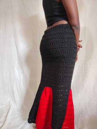 Regal Midi Length Mesh Skirt