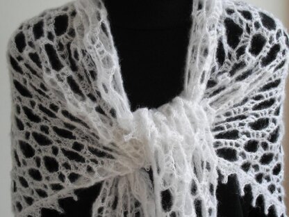 Snowy angel shawl