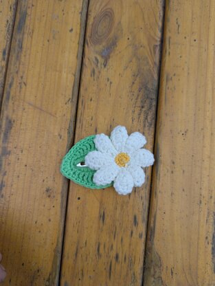 Daisy Deco hair Clip