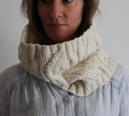 Snowy River Cowl