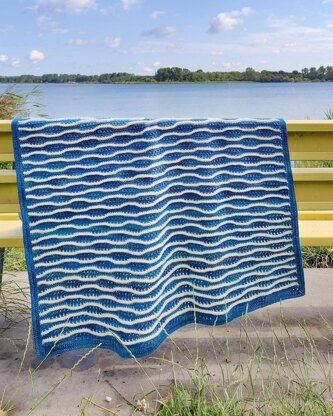 Dancing Wave Crests blanket