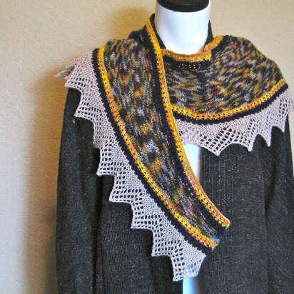 Mardi Gras Shawlette - knitting pattern