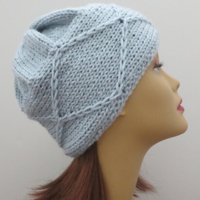 The Woodlawn Hat Adult Size - knitting pattern