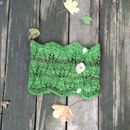 Falling Foliage Cowl