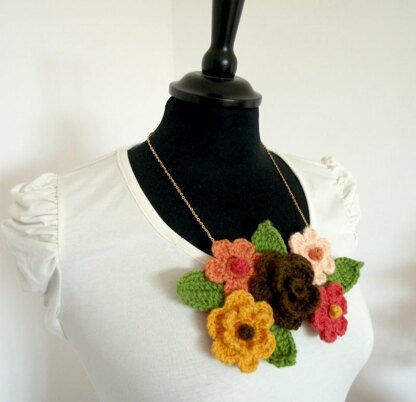 Bouquet Flower Necklace