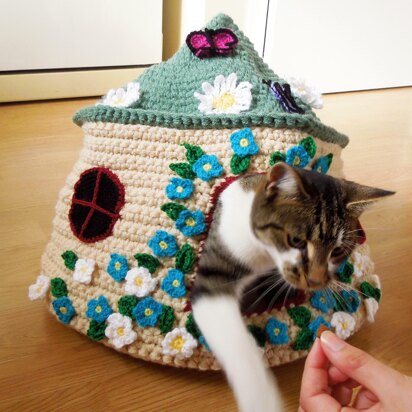 Fairy Tale Cat Cave