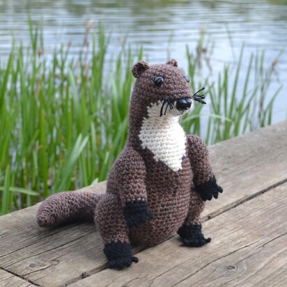 Crochet otter. Amigurumi toy. Realistic river otter. Crochet mammal