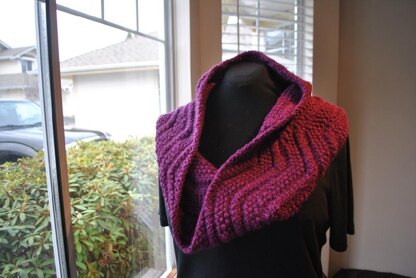 Little sparrow cowl