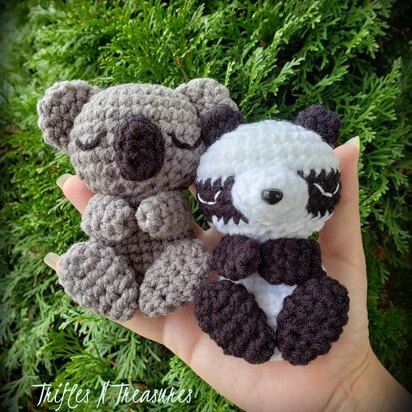 Napping Nature~Koala & Panda