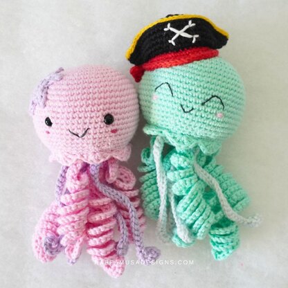 Jellyfish Amigurumi