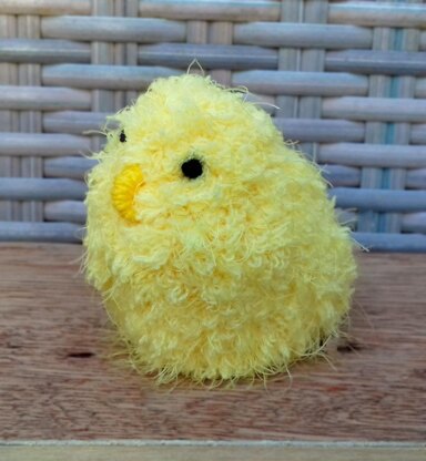 Cuddly Easter Chick - Creme Egg Cover