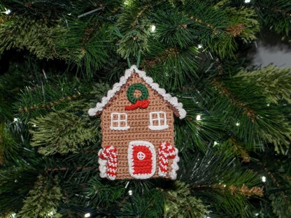 Gingerbread House Christmas Decor