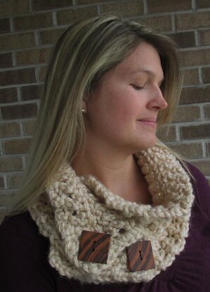 "Knotted Threads" Cowl