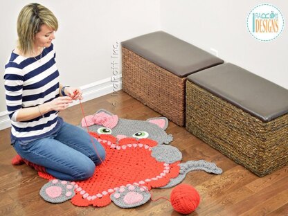 Sassy the Kitty Cat Heart Rug