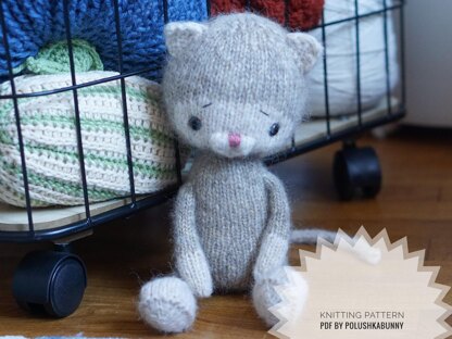 Knitting Pattern Little Kitty toy