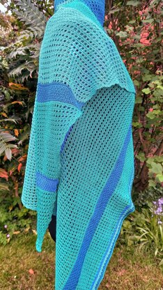 Emerald Drift Shawl