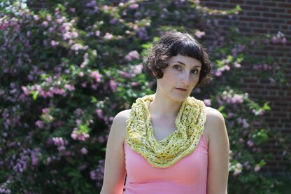 Primrose Path Cowl