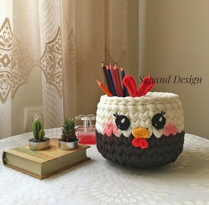 Recycled (t-shirt) yarn basket- Chick-102