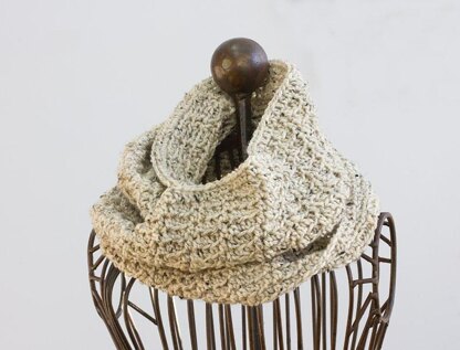 Textured Hat, Cowl and Fingerless Gloves