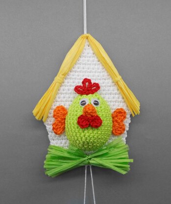 Hanging decoration chicken house - simple from scraps of yarn