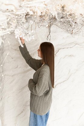 Keep It Braids pullover