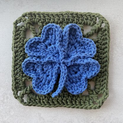 Clover Granny Square