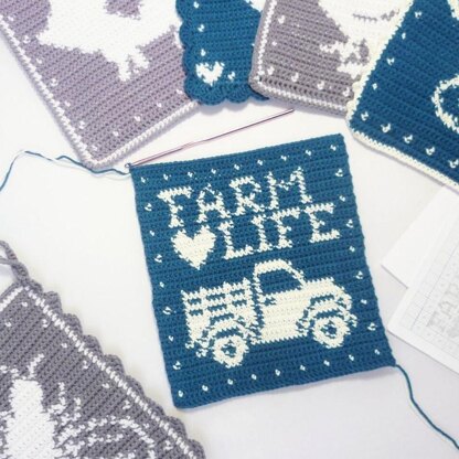 Farm Life Potholder