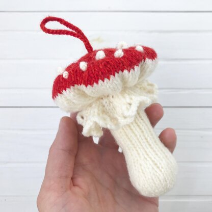 Knitted Fly Agaric Ornament Pattern: Christmas Toadstool Toy (PDF Tutorial)
