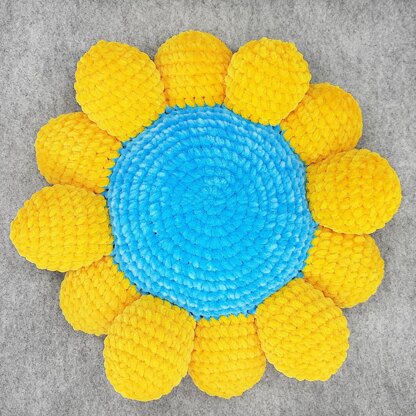Sunflower throw pillow