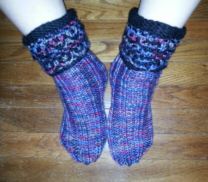 Toasty Tootsies Slip-Stitch Slipper Socks