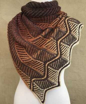 Stratum shawl