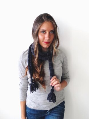 Joie de Vivre Tassel Scarf